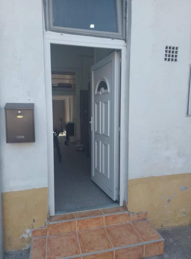Linh Phuong Lägenhet Budapest Exteriör bild
