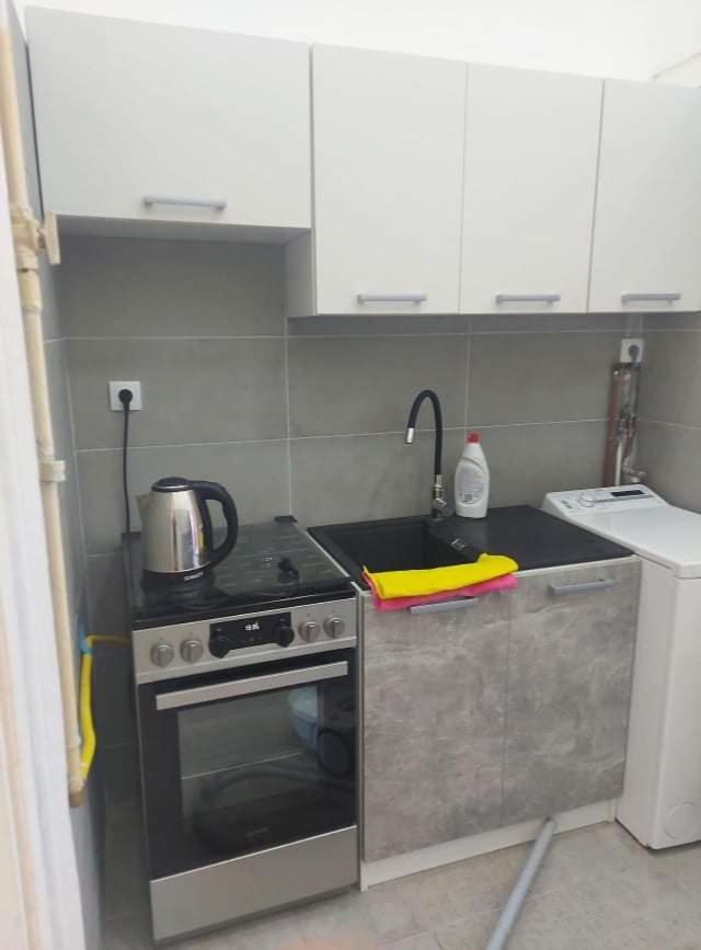 Linh Phuong Lägenhet Budapest Exteriör bild